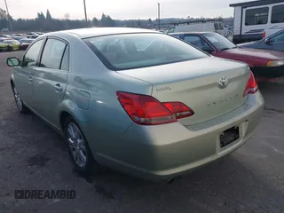 2008 Toyota Avalon XL with VIN 4T1BK36B38U255867, listed as a IAAI auction lot 41074152 with 89,047 mi miles. Bid and sale history available at carsss.com. Image 3.