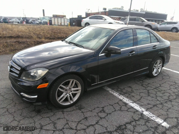 2014 Mercedes-Benz C-Class C 300 Sport with VIN WDDGF8AB6ER321318, listed as a IAAI auction lot 41542545 with 109,829 mi miles. Bid and sale history available at carsss.com. Image 18.