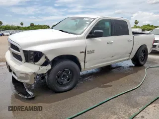 2018 Ram 1500 SLT z VIN 1C6RR7LT5JS288039, wystawiony jako Copart lot #61845635 z przebiegiem 133 719 mil mil oraz Czysty tytuł • Clean title. Historia ofert i sprzedaży dostępna na DreamBid. Obrazek 1.