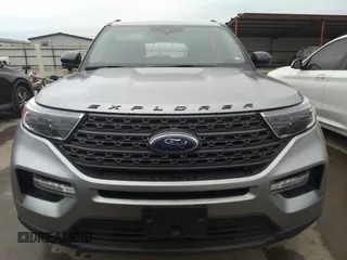 2022 Ford Explorer XLT z VIN 1FMSK8DH7NGB83988, wystawiony jako IAAI lot #41351547 z przebiegiem 60 668 mil mil oraz . Historia ofert i sprzedaży dostępna na DreamBid. Obrazek 12.