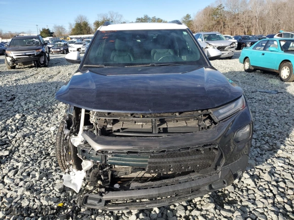 2021 Chevrolet TrailBlazer ACTIV with VIN KL79MVSL9MB151328, listed as a Copart auction lot 43412085 with 56,156 mi miles and Salvage Title. Bid and sale history available at carsss.com. Image 5.