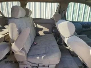 2000 Toyota Sienna CE with VIN 4T3ZF19C1YU285114, listed as a Copart auction lot 87158574 with 267,168 mi miles and Salvage Title. Bid and sale history available at carsss.com. Image 11.