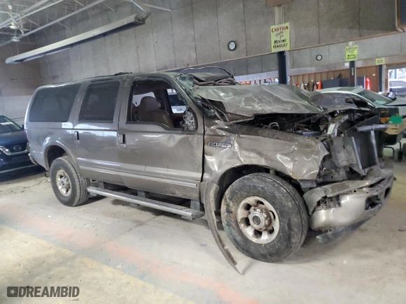 2005 Ford Excursion Limited with VIN 1FMSU43P55ED40585, listed as a Copart auction lot 83622664 with 0 mi miles and Salvage Title. Bid and sale history available at carsss.com. Image 4.