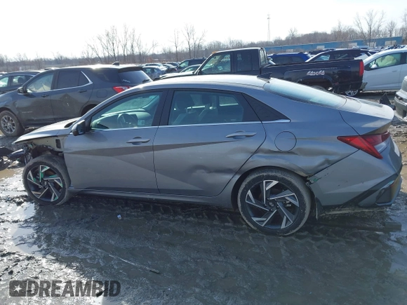 2024 Hyundai Elantra Limited with VIN KMHLP4DG0RU740625, listed as a IAAI auction lot 41684673 with 22,490 mi miles and . Bid and sale history available at DreamBid. Image 15.
