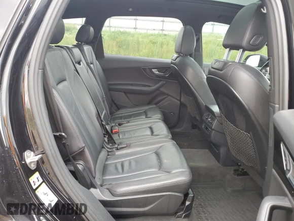 2017 Audi Q7 Premium Plus with VIN WA1LAAF79HD034392, listed as a Copart auction lot 60618655 with 136,222 mi miles and Clean title. Bid and sale history available at DreamBid. Image 10.