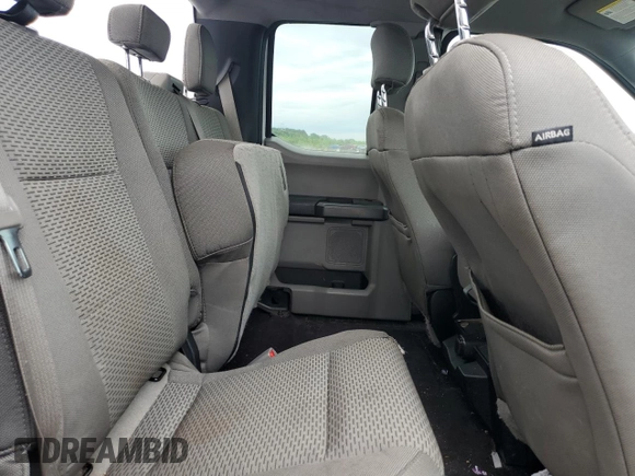 2016 Ford F-150 XLT с VIN 1FTFX1EF4GKE26183, выставлен на аукционе Copart как лот 53752215 с пробегом 216 470 миль миль и Списание • Salvage title. История ставок и продаж доступна на DreamBid. Изображение 10.