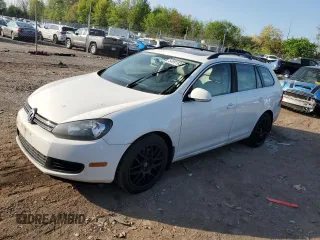 2014 Volkswagen Jetta TDI w/Sunroof z VIN 3VWPL7AJXEM603321, wystawiony jako Copart lot #54991935 z przebiegiem 252 673 mil mil oraz Szkody całkowita. Historia ofert i sprzedaży dostępna na DreamBid. Obrazek 1.