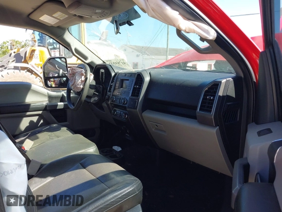 2018 Ford F-150 XL with VIN 1FTEW1E53JFA02130, listed as a IAAI auction lot 41769332 with 186,681 mi miles. Bid and sale history available at carsss.com. Image 5.