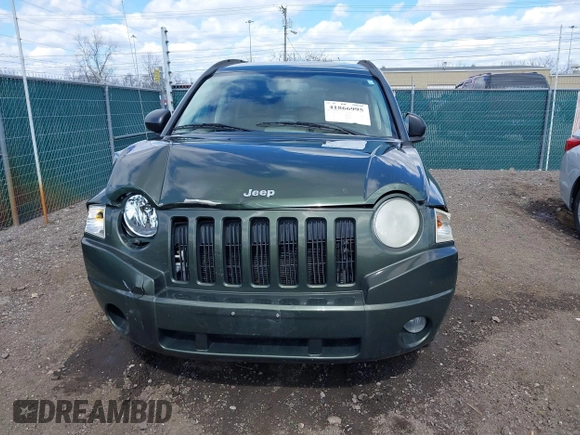 2007 Jeep Compass Sport with VIN 1J8FF47W17D585046, listed as a IAAI auction lot 41866995 with 148,196 mi miles. Bid and sale history available at carsss.com. Image 12.