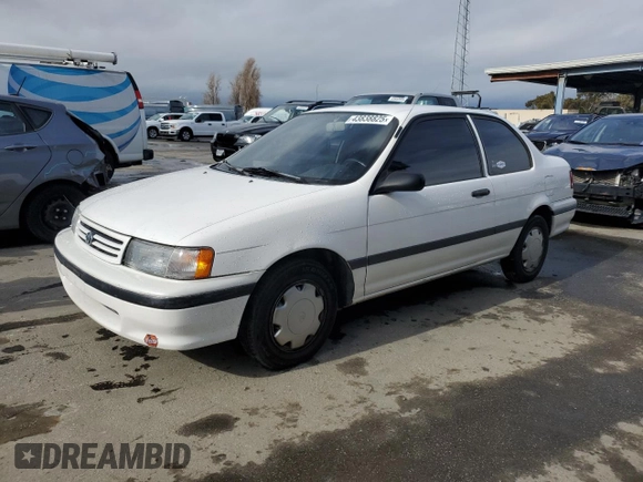1992 Toyota Tercel z VIN JT2EL43B0N0152801, wystawiony jako Copart lot #43838825 z przebiegiem 81 697 mil mil oraz Tytuł czysty. Historia ofert i sprzedaży dostępna na DreamBid. Obrazek 1.