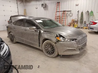2014 Ford Fusion SE with VIN 1FA6P0HD9E5355536, listed as a IAAI auction lot 41706159 with 201,941 mi miles. Bid and sale history available at carsss.com. Image 1.