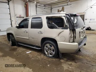 2007 GMC Yukon Denali z VIN 1GKFK638X7J301747, wystawiony jako Copart lot #57597345 z przebiegiem 186 365 mil mil oraz Szkoda całkowita • Salvage title. Historia ofert i sprzedaży dostępna na DreamBid. Obrazek 2.
