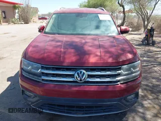 2018 Volkswagen Atlas SE with VIN 1V2CP2CA1JC595089, listed as a IAAI auction lot 42249116 with Not provided miles and . Bid and sale history available at DreamBid. Image 11.