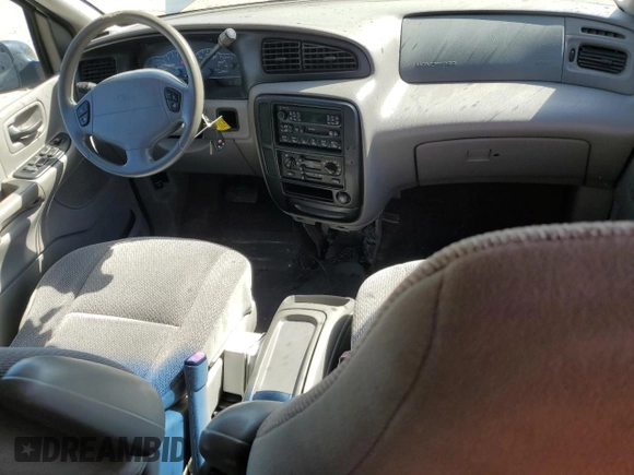 2000 Ford Windstar LX z VIN 2FMZA5148YBA13068, wystawiony jako Copart lot #73173764 z przebiegiem 159 782 mil mil oraz Szkoda całkowita • Salvage title. Historia ofert i sprzedaży dostępna na DreamBid. Obrazek 8.