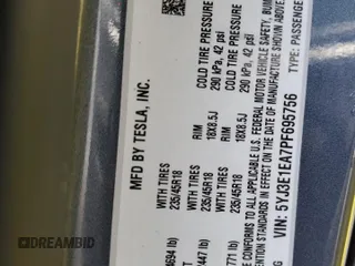 2023 Tesla Model 3 z VIN 5YJ3E1EA7PF695756, wystawiony jako Copart lot #44460865 z przebiegiem 24 033 mil mil oraz Szkoda całkowita • Salvage title. Historia ofert i sprzedaży dostępna na DreamBid. Obrazek 12.