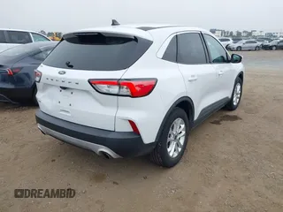 2020 Ford Escape SE с VIN 1FMCU0G62LUC72330, выставлен на аукционе IAAI как лот 42484552 с пробегом 43 999 миль миль и . История ставок и продаж доступна на DreamBid. Изображение 4.