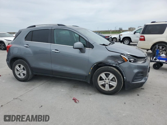 2019 Chevrolet Trax LT with VIN KL7CJLSB8KB931263, listed as a Copart auction lot 50963105 with 104,969 mi miles and Salvage Title. Bid and sale history available at carsss.com. Image 4.