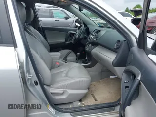 2010 Toyota RAV4 Limited z VIN 2T3DK4DV1AW029240, wystawiony jako IAAI lot #42650723 z przebiegiem 228 116 mil mil oraz . Historia ofert i sprzedaży dostępna na DreamBid. Obrazek 5.