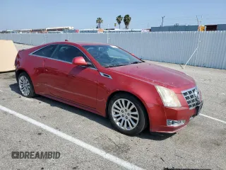 2013 Cadillac CTS Performance z VIN 1G6DK1E33D0131484, wystawiony jako Copart lot #57907554 z przebiegiem 205 243 mil mil oraz Szkody całkowita. Historia ofert i sprzedaży dostępna na DreamBid. Obrazek 4.