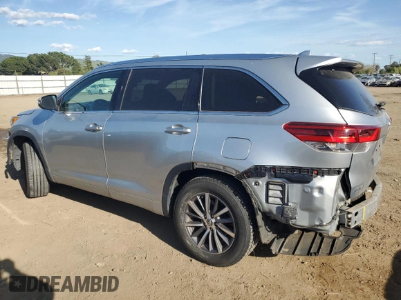 2018 Toyota Highlander SE z VIN 5TDKZRFH5JS534366, wystawiony jako Copart lot #52105255 z przebiegiem 53 972 mil mil oraz Szkoda całkowita • Salvage title. Historia ofert i sprzedaży dostępna na DreamBid. Obrazek 2.