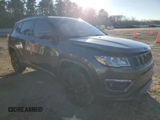 2020 Jeep Compass Altitude with VIN 3C4NJCBB5LT162538, listed as a Copart auction lot 87470904 with 86,156 mi miles and Salvage Title. Bid and sale history available at carsss.com. Image 4.