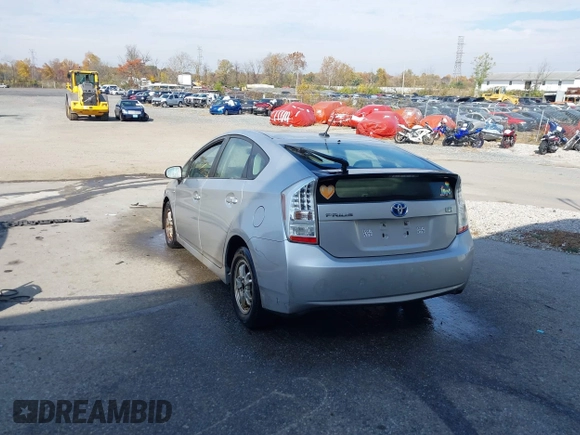 2010 Toyota Prius II with VIN JTDKN3DU9A0106697, listed as a IAAI auction lot 37938406 with 245,315 mi miles. Bid and sale history available at carsss.com. Image 3.