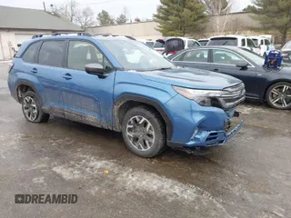 2025 Subaru Forester Premium with VIN JF2SLDDC7SH457793, listed as a IAAI auction lot 41309871 with 2,070 mi miles. Bid and sale history available at carsss.com. Image 1.