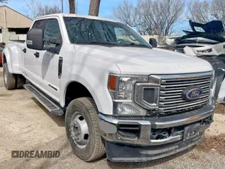 2021 Ford F-350 XL z VIN 1FT8W3DT7MED42464, wystawiony jako Copart lot #47412125 z przebiegiem 2 680 mil mil oraz Czysty tytuł • Clean title. Historia ofert i sprzedaży dostępna na DreamBid. Obrazek 1.
