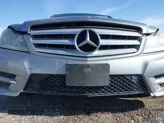2012 Mercedes-Benz C-Class C 250 Sport with VIN WDDGF4HB4CR205725, listed as a IAAI auction lot 41963335 with 189,187 mi miles. Bid and sale history available at carsss.com. Image 6.