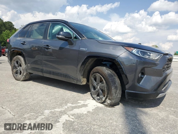 2021 Toyota RAV4 Hybrid XSE with VIN 2T3E6RFV8MW005489, listed as a Copart auction lot 56984825 with 92,632 mi miles and Salvage title. Bid and sale history available at DreamBid. Image 4.