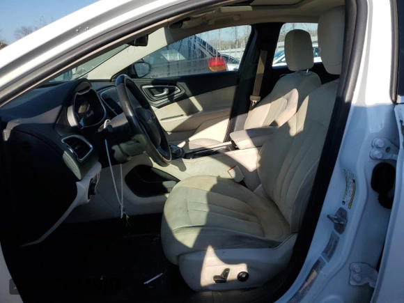 2015 Chrysler 200 Limited with VIN 1C3CCCAB0FN553236, listed as a Copart auction lot 43206245 with 138,533 mi miles and Salvage Title. Bid and sale history available at carsss.com. Image 7.