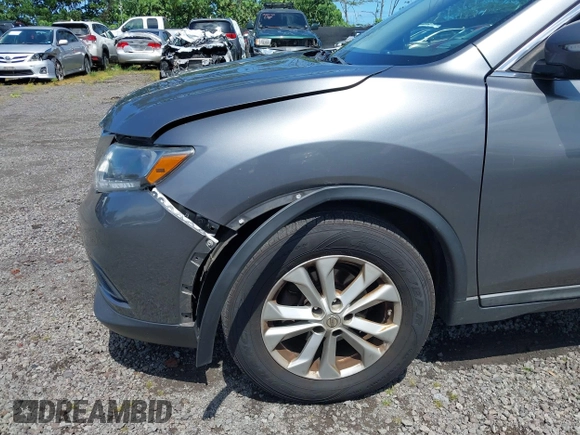2015 Nissan Rogue SV with VIN 5N1AT2MT5FC852228, listed as a IAAI auction lot 41915519 with 296,091 mi miles. Bid and sale history available at carsss.com. Image 17.