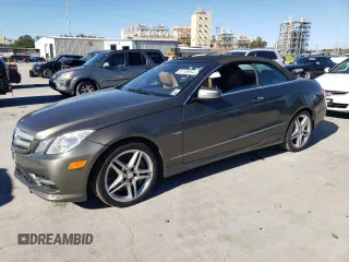 2012 Mercedes-Benz E 550 с VIN WDDKK7DF3CF153196, выставлен на аукционе Copart как лот 81149954 с пробегом 112 302 миль миль и Списание • Salvage title. История ставок и продаж доступна на DreamBid. Изображение 1.