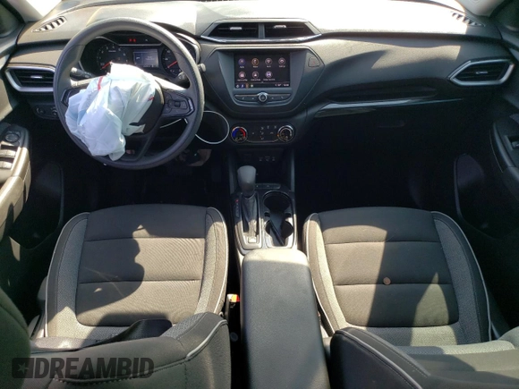 2021 Chevrolet TrailBlazer LS with VIN KL79MMS26MB006118, listed as a Copart auction lot 65100793 with 25,295 mi miles. Bid and sale history available at carsss.com. Image 8.