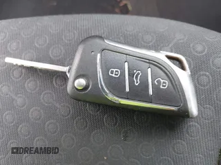 2013 Hyundai Accent SE z VIN KMHCU5AE1DU079830, wystawiony jako IAAI lot #41529695 z przebiegiem 105 637 mil mil oraz . Historia ofert i sprzedaży dostępna na DreamBid. Obrazek 11.