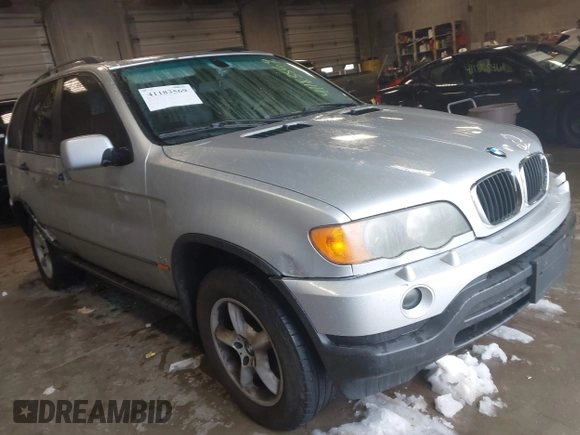 2001 BMW X5 3.0i with VIN WBAFA53571LM79025, listed as a IAAI auction lot 41183569 with 255,640 mi miles. Bid and sale history available at carsss.com. Image 1.