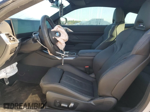 2024 BMW M4 Competition xDrive z VIN WBS43AZ09RCP58277, wystawiony jako Copart lot #47628415 z przebiegiem 3 312 mil mil oraz Szkoda całkowita • Salvage title. Historia ofert i sprzedaży dostępna na DreamBid. Obrazek 7.
