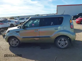 2010 Kia Soul + with VIN KNDJT2A25A7136513, listed as a IAAI auction lot 40833502 with 101,132 mi miles and . Bid and sale history available at DreamBid. Image 14.