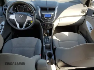 2012 Hyundai Accent GLS z VIN KMHCT4AE6CU183208, wystawiony jako Copart lot #51805365 z przebiegiem 118 061 mil mil oraz Szkody całkowita. Historia ofert i sprzedaży dostępna na DreamBid. Obrazek 8.