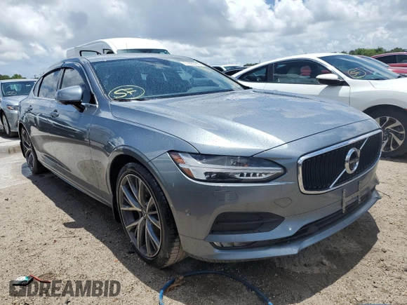 2019 Volvo S90 Momentum с VIN LVY102AKXKP082404, выставлен на аукционе Copart как лот 51883283 с пробегом 89 108 миль миль и . История ставок и продаж доступна на DreamBid. Изображение 4.