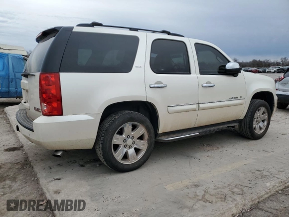 2008 GMC Yukon SLT w/4SB with VIN 1GKFC13J78R213048, listed as a Copart auction lot 88475205 with 186,715 mi miles and Salvage Title. Bid and sale history available at carsss.com. Image 3.