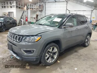 2020 Jeep Compass Limited z VIN 3C4NJCCB9LT108111, wystawiony jako IAAI lot #42369664 z przebiegiem 83 355 mil mil oraz . Historia ofert i sprzedaży dostępna na DreamBid. Obrazek 2.