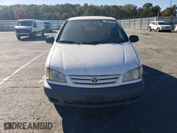 2002 Toyota Sienna LE with VIN 4T3ZF13C22U465170, listed as a Copart auction lot 76561124 with 218,314 mi miles and Clean Title. Bid and sale history available at carsss.com. Image 5.