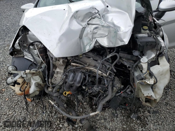 2016 Ford Fiesta S с VIN 3FADP4AJ4GM137452, выставлен на аукционе Copart как лот 68773504 с пробегом Не указан миль и Списание • Salvage title. История ставок и продаж доступна на DreamBid. Изображение 13.