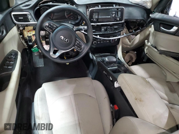 2017 Kia Optima LX z VIN 5XXGT4L39HG152517, wystawiony jako Copart lot #58760995 z przebiegiem Nie podano mil oraz Szkoda całkowita • Salvage title. Historia ofert i sprzedaży dostępna na DreamBid. Obrazek 8.