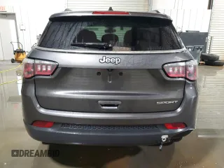 2020 Jeep Compass Sport z VIN 3C4NJCAB0LT198736, wystawiony jako Copart lot #54591435 z przebiegiem 116 504 mil mil oraz Czysty tytuł • Clean title. Historia ofert i sprzedaży dostępna na DreamBid. Obrazek 6.