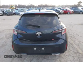 2021 Toyota Corolla Hatchback SE with VIN JTNB4MBE4M3105881, listed as a IAAI auction lot 41017358 with 109,532 mi miles. Bid and sale history available at carsss.com. Image 16.