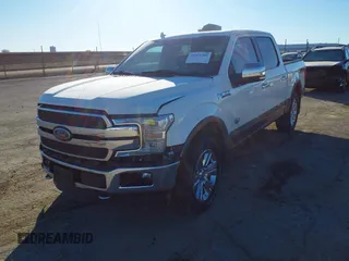 2020 Ford F-150 XL z VIN 1FTEW1E4XLFB47417, wystawiony jako IAAI lot #41431301 z przebiegiem 55 600 mil mil oraz . Historia ofert i sprzedaży dostępna na DreamBid. Obrazek 2.