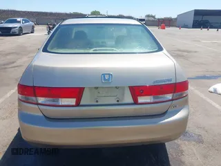 2003 Honda Accord EX z VIN 1HGCM66523A023920, wystawiony jako IAAI lot #42339108 z przebiegiem 165 553 mil mil oraz . Historia ofert i sprzedaży dostępna na DreamBid. Obrazek 16.