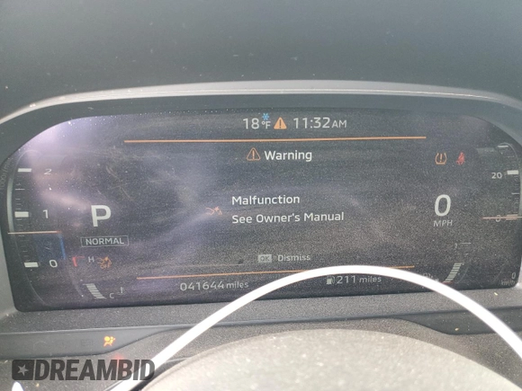 2024 Mitsubishi Outlander SE z VIN JA4J4VA88RZ020090, wystawiony jako Copart lot #45466615 z przebiegiem 41 644 mil mil oraz Szkoda całkowita • Salvage title. Historia ofert i sprzedaży dostępna na DreamBid. Obrazek 9.